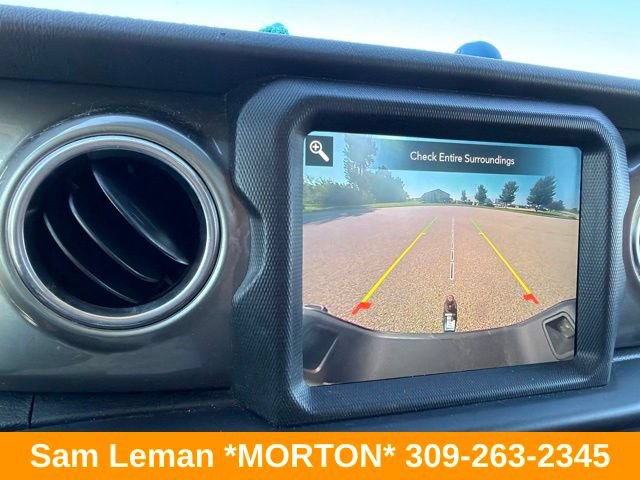 Used 2022 Jeep Gladiator Overland w/ Cold Weather Group AWD/4WD image 8