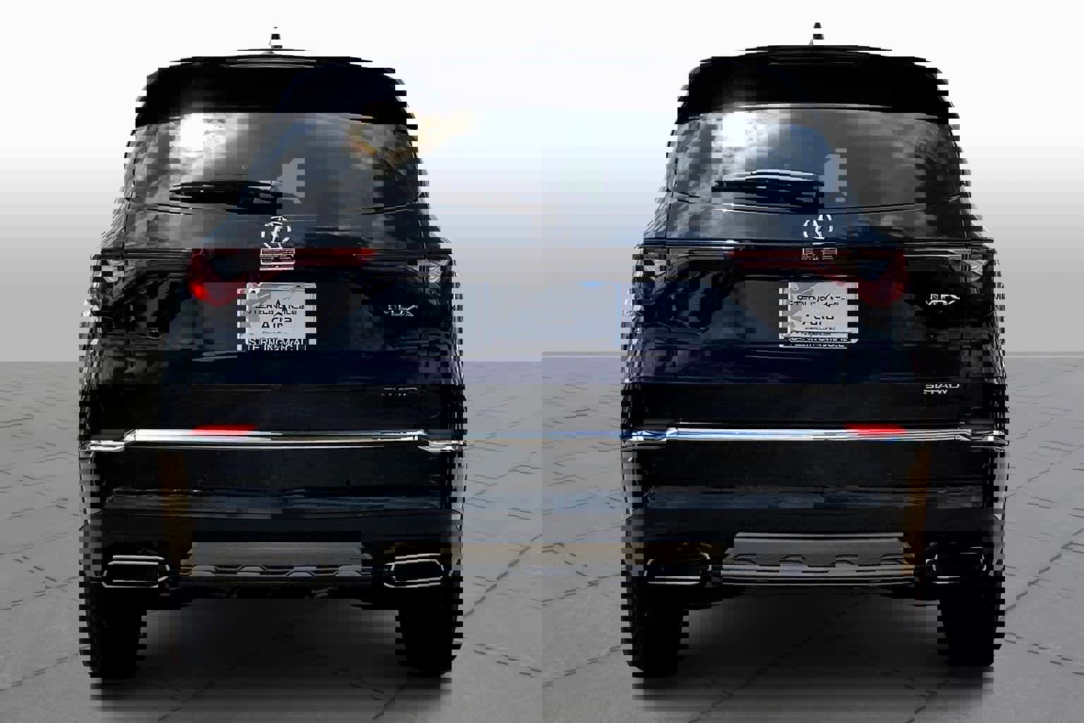 Used 2025 Acura MDX FWD w/ Technology Package image 4