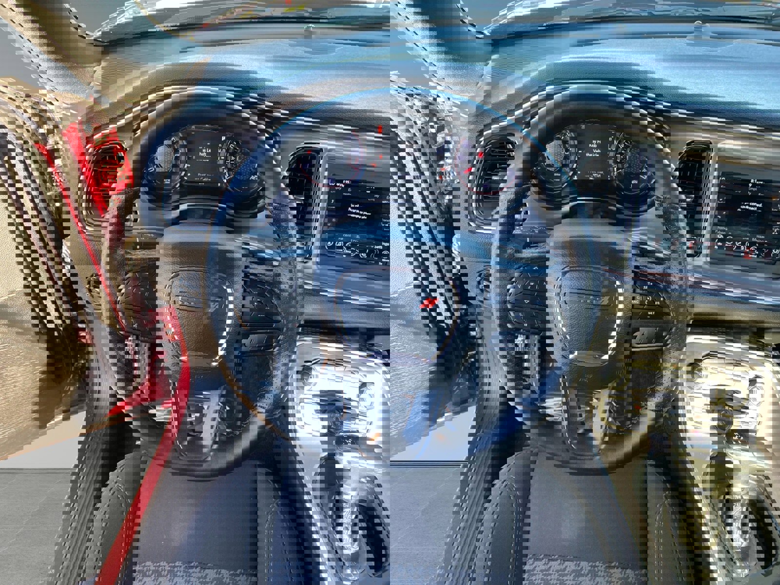 Used 2021 Dodge Challenger SXT w/ Driver Convenience Group image 12