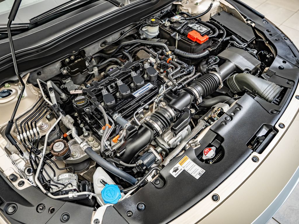 Used 2018 Honda Accord Touring image 39