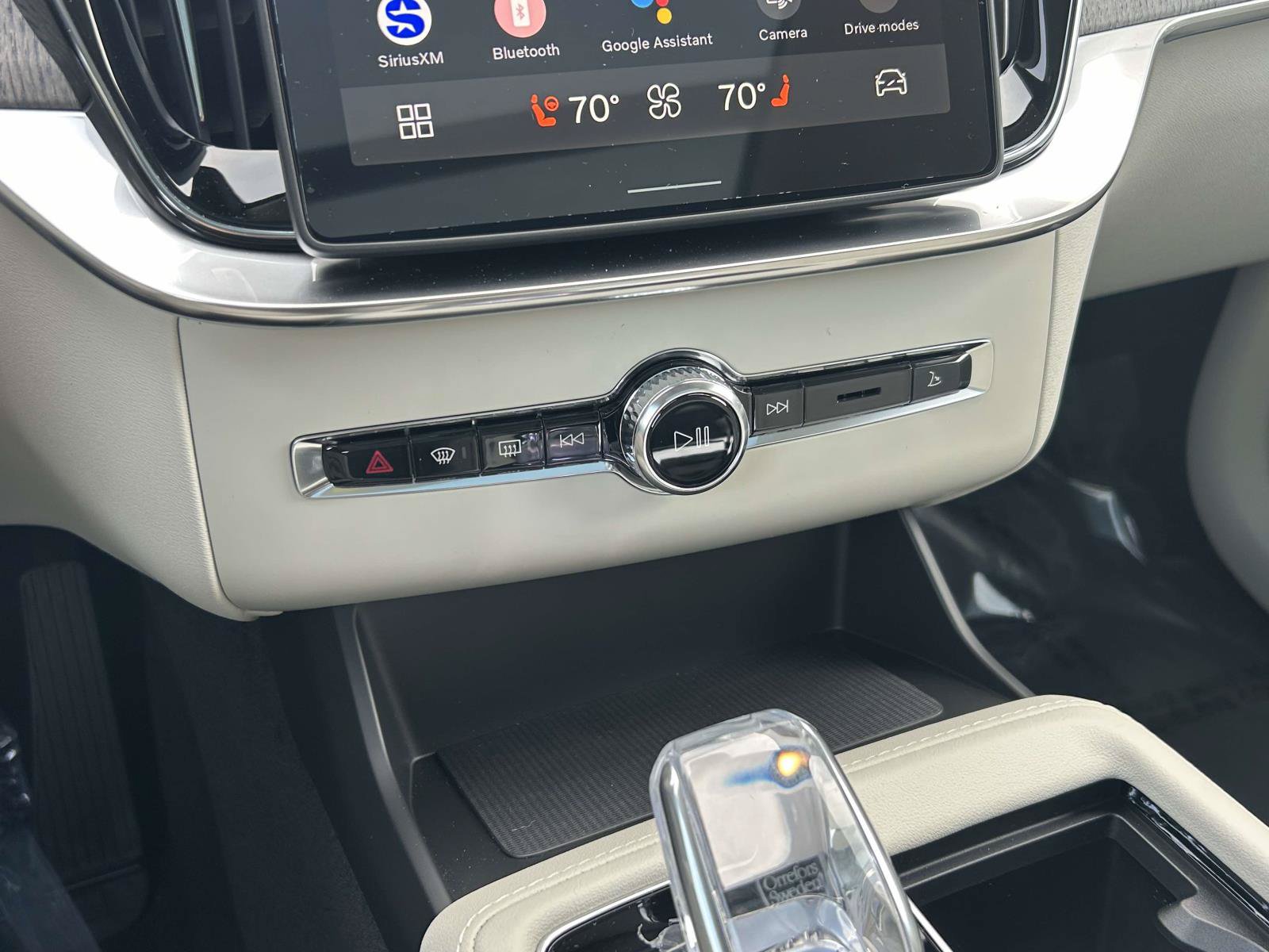 New 2026 Volvo XC90 B6 Ultra w/ Protection Package Premier AWD/4WD image 26