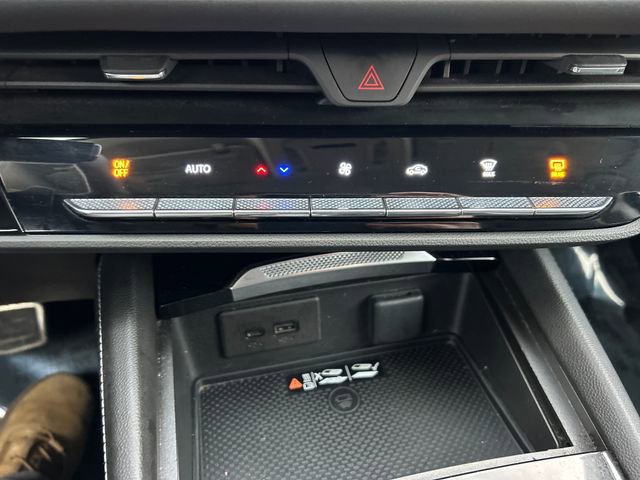 Used 2024 Buick Envision Sport Touring image 21