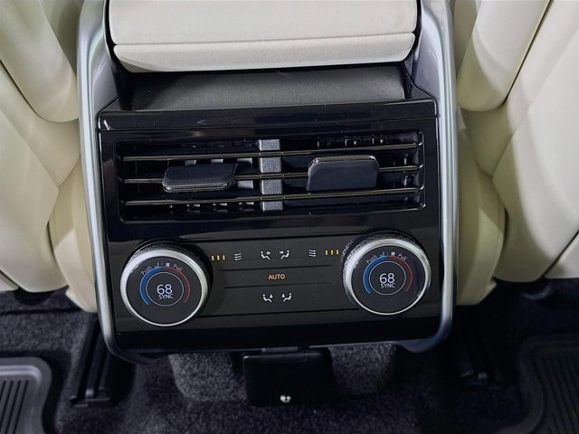 New 2026 Land Rover Range Rover SE image 27