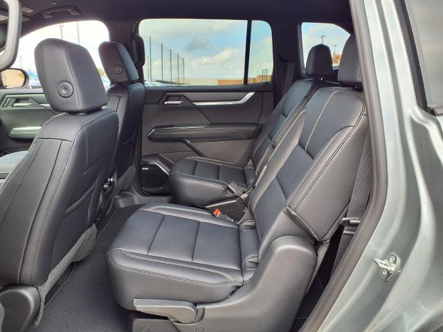 New 2026 GMC Acadia Elevation w/ Black Edition FWD image 19