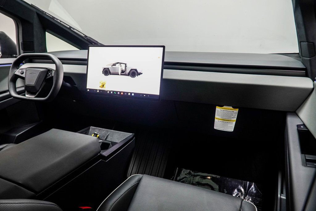 Used 2025 Tesla Cybertruck AWD Crew Cab image 26