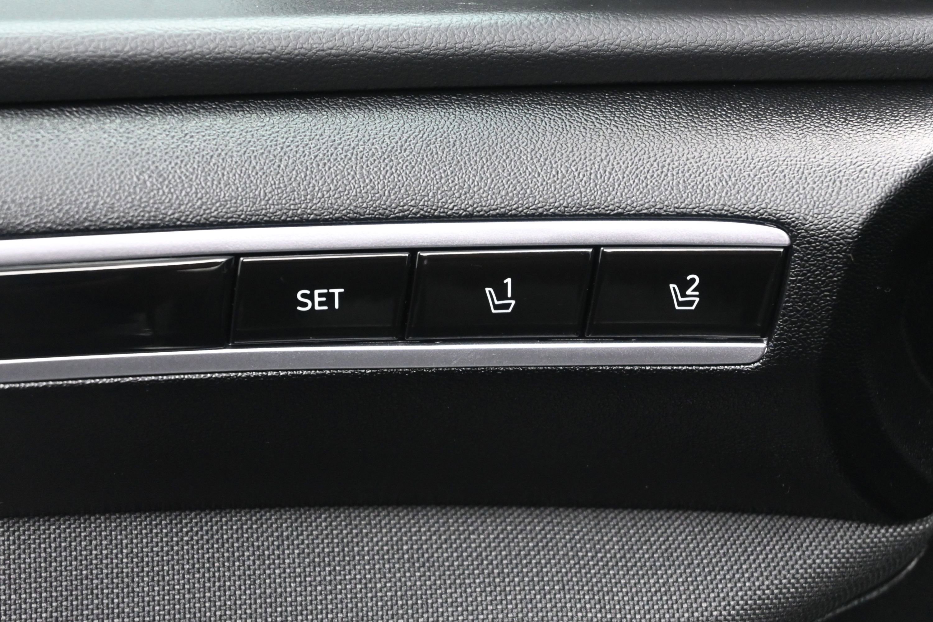 Used 2024 Hyundai Tucson Limited AWD/4WD image 11