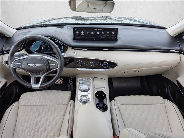 Used 2023 Genesis GV70 3.5T Sport w/ Sport Prestige Package image 18