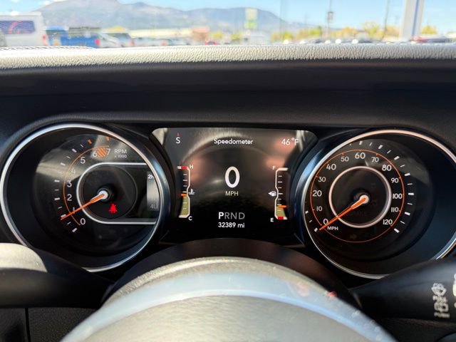 Used 2020 Jeep Wrangler Unlimited Sahara image 24