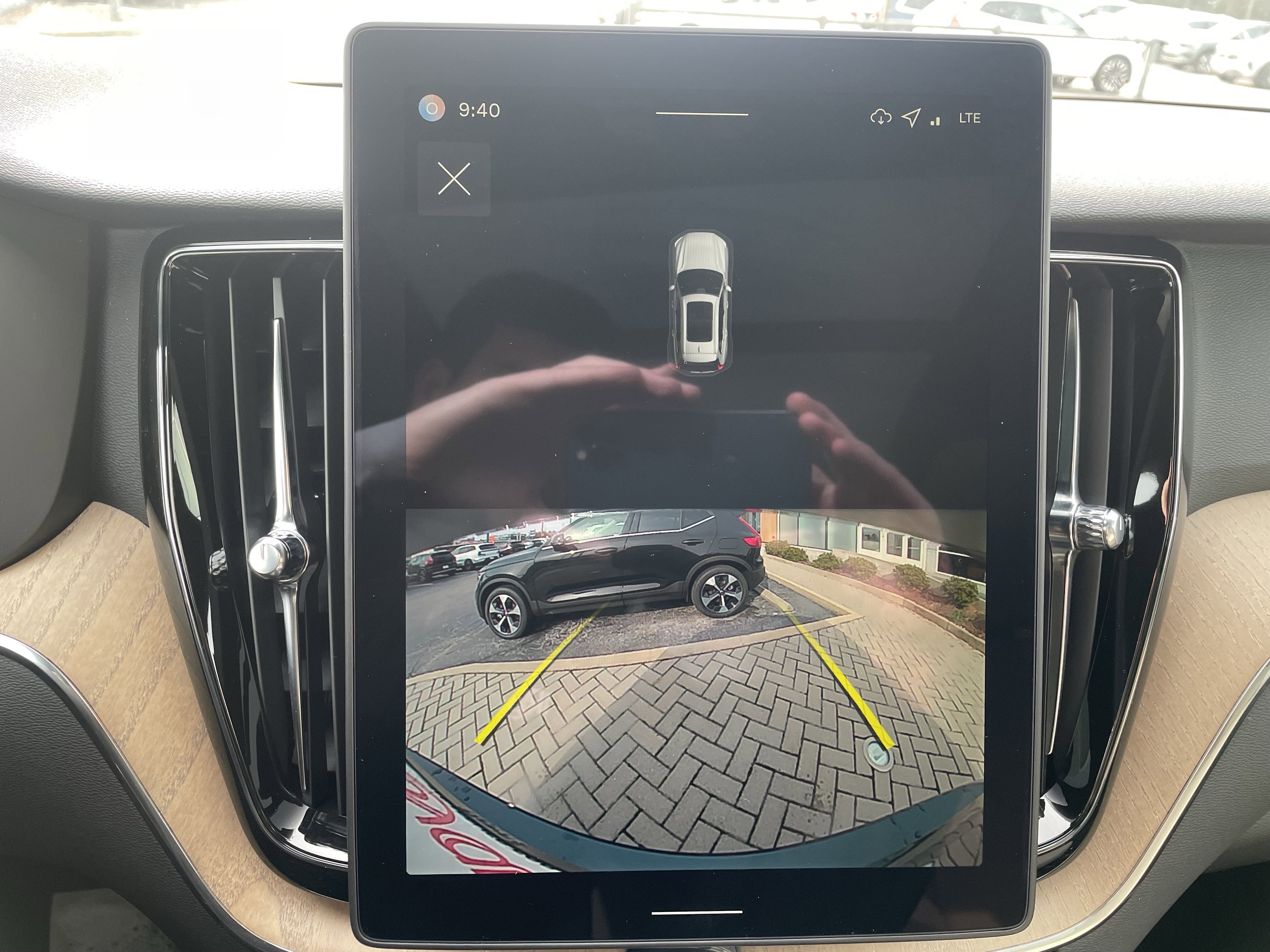 New 2026 Volvo XC60 T8 Core image 20