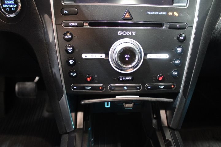 Used 2018 Ford Explorer Sport AWD/4WD image 35