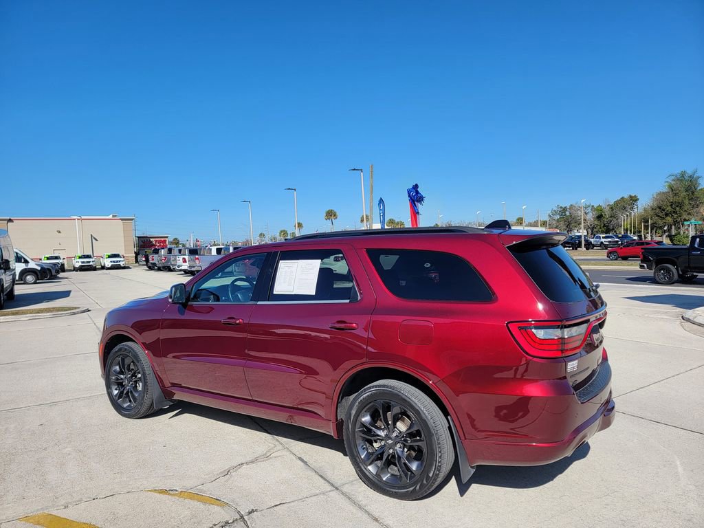 Used 2023 Dodge Durango GT image 3