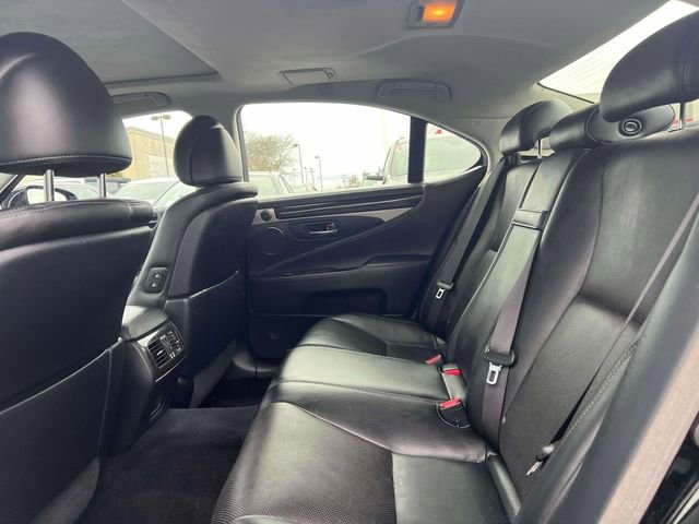 Used 2014 Lexus LS 460 AWD w/ Comfort Package image 15