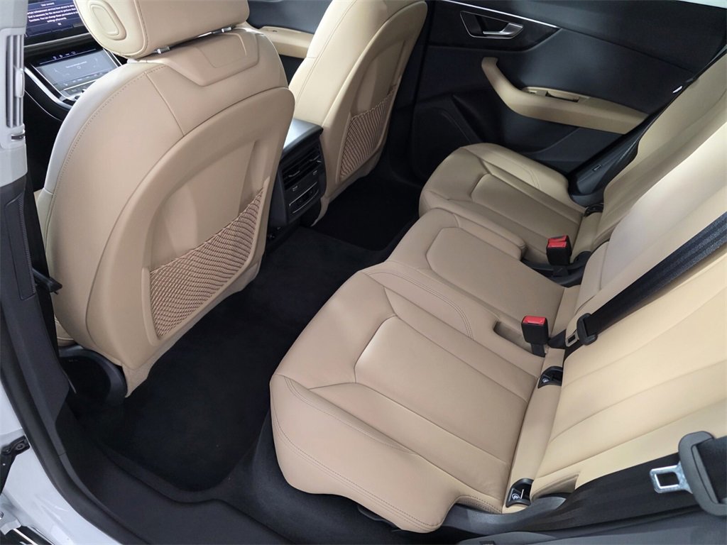 Used 2025 Audi Q8 Premium w/ Convenience Package image 15