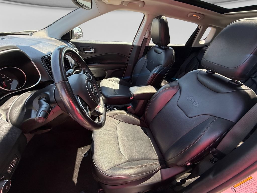 Used 2021 Jeep Compass Limited w/ Sun and Sound Group AWD/4WD image 21