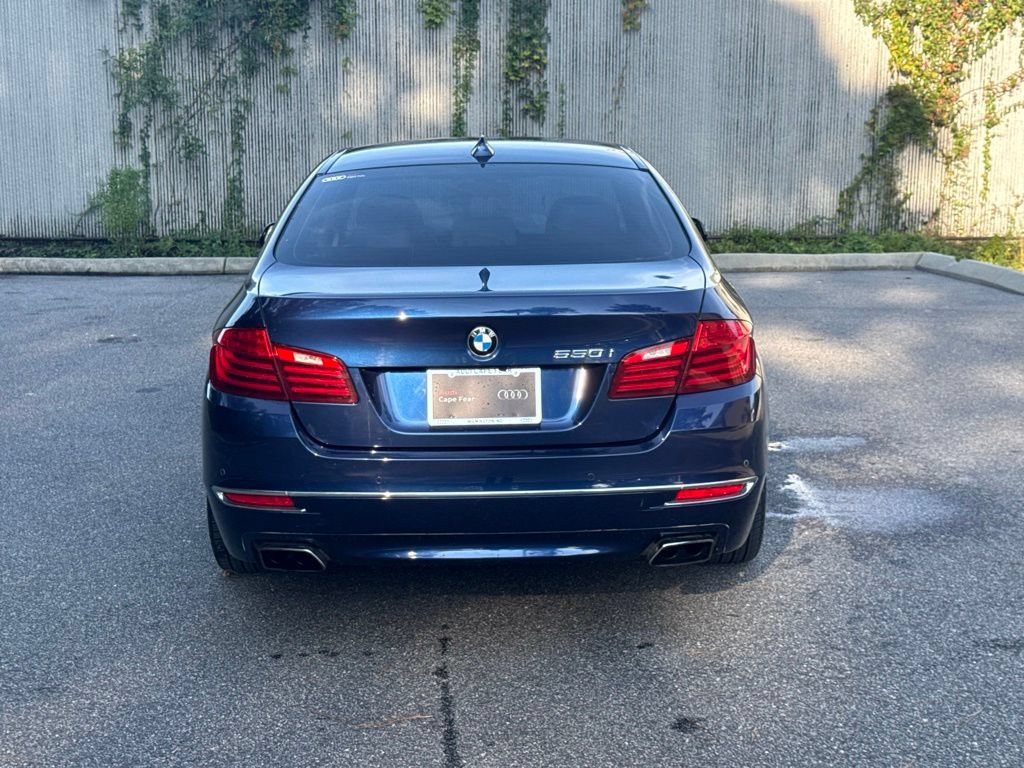 Used 2016 BMW 550i Sedan RWD image 6