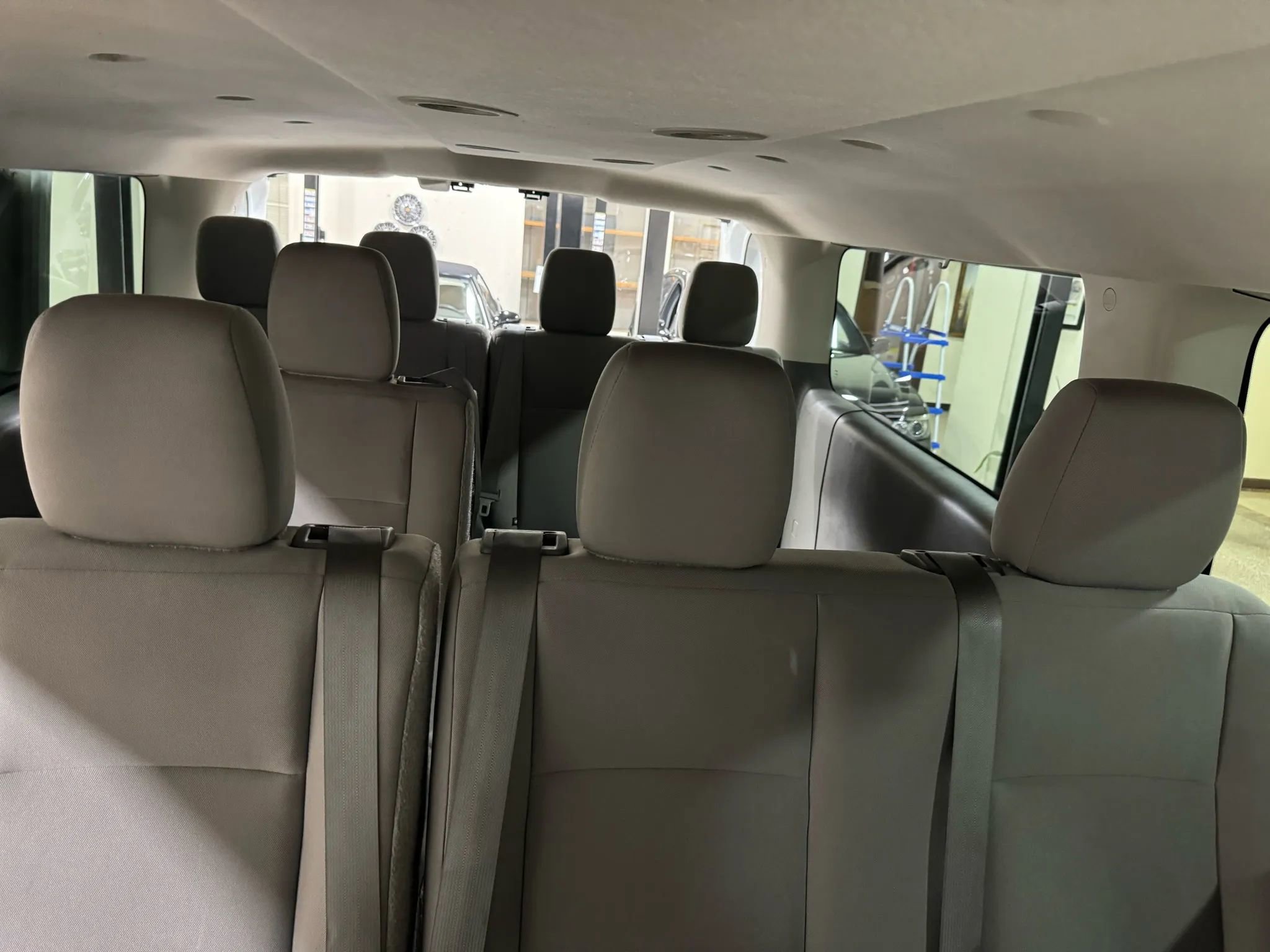 Used 2018 Nissan NV 3500 S image 44