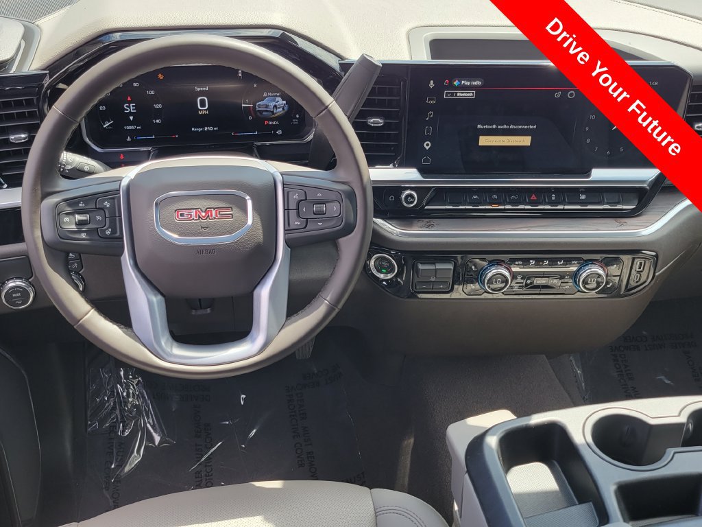 Used 2026 GMC Sierra 1500 SLT RWD image 6