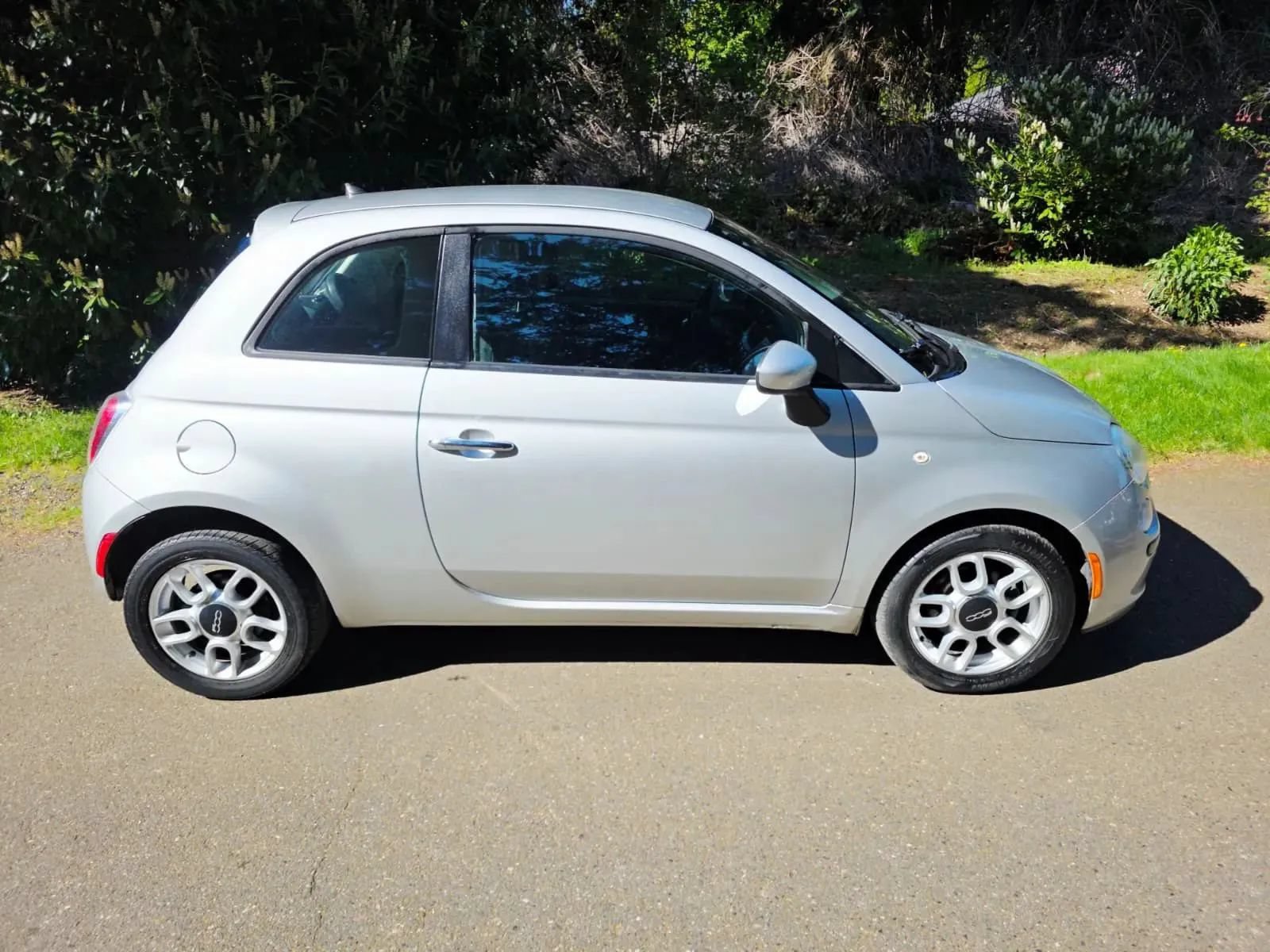 Used 2012 FIAT 500 Pop FWD image 6