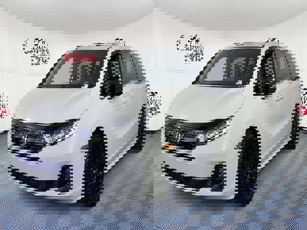 Used 2025 Honda Odyssey Sport-L image 2