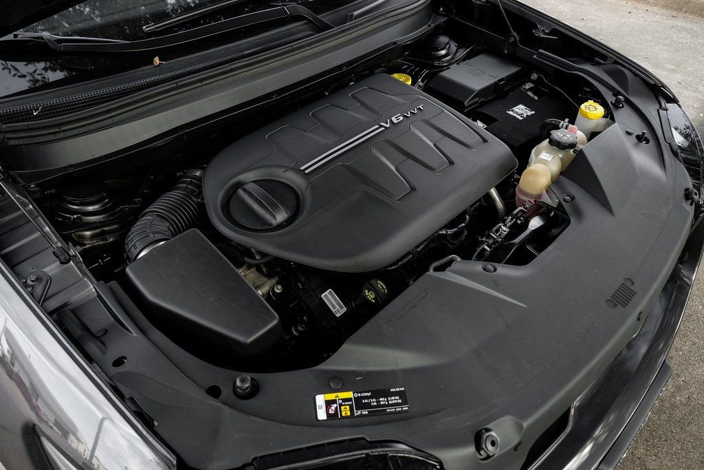 Used 2022 Jeep Cherokee Limited image 61