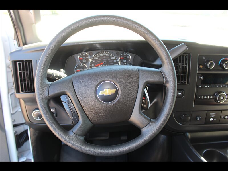Used 2025 Chevrolet Express 3500 LS RWD image 24
