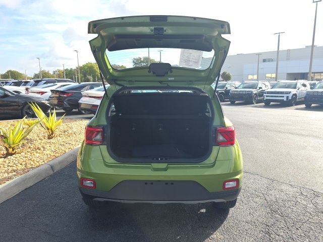 Certified 2023 Hyundai Venue SEL image 19