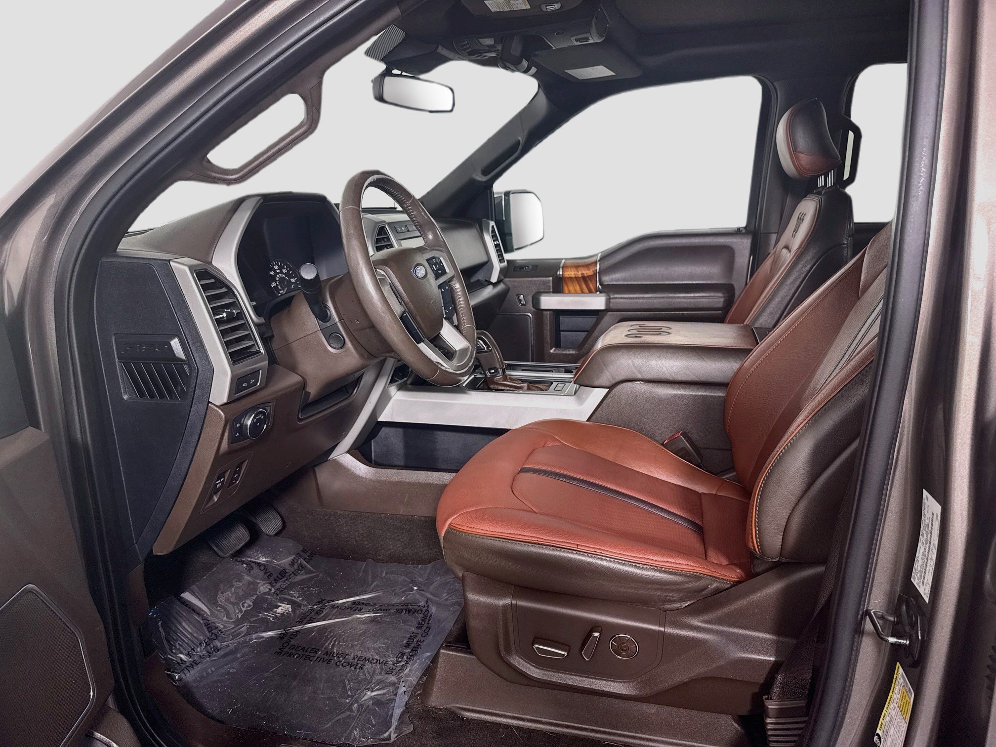Used 2019 Ford F150 King Ranch w/ Equipment Group 601A Luxury AWD/4WD image 23