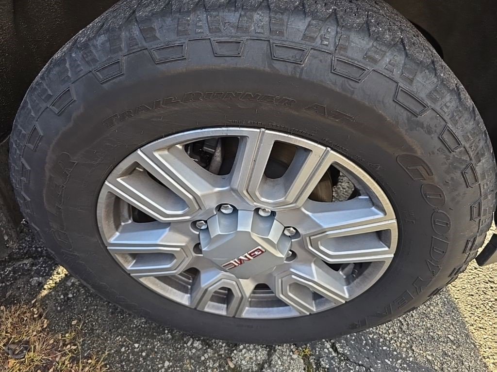 Certified 2024 GMC Sierra 2500 SLT w/ SLT Premium Package image 12