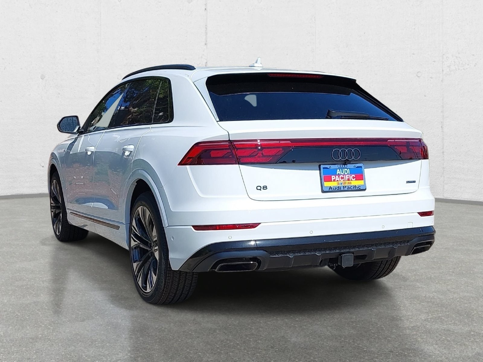 New 2026 Audi Q8 Prestige AWD/4WD image 7