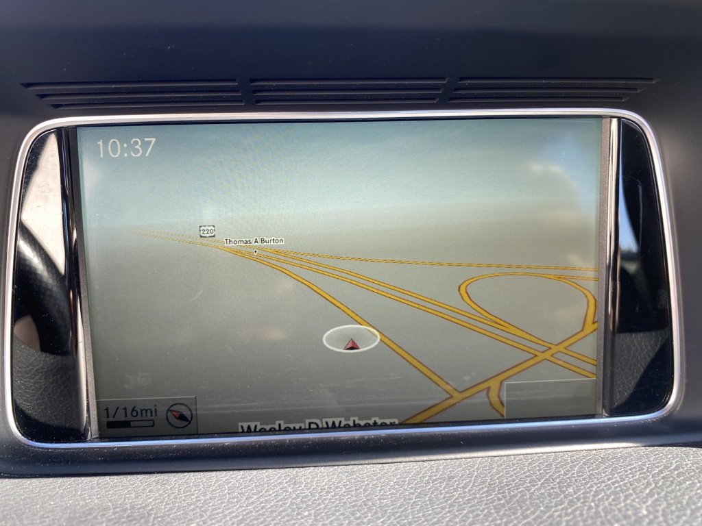 Used 2014 Mercedes-Benz E 250 BlueTEC Sedan image 35