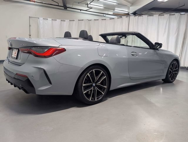 Used 2023 BMW 430i Convertible w/ M Sport Package RWD image 3
