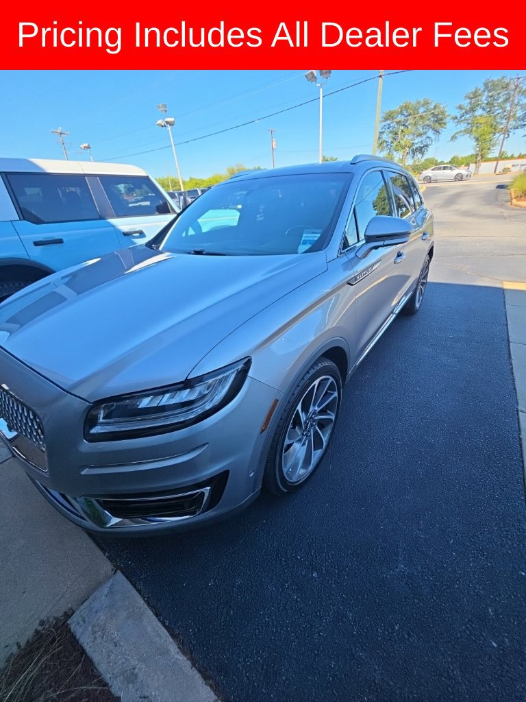 Used 2020 Lincoln Nautilus Reserve w/ Equipment Group 201A AWD/4WD image 2