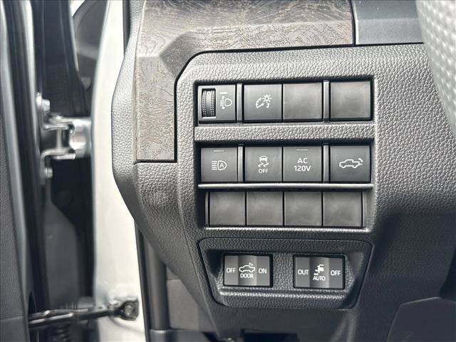 Certified 2026 Toyota Tacoma Limited AWD/4WD image 21