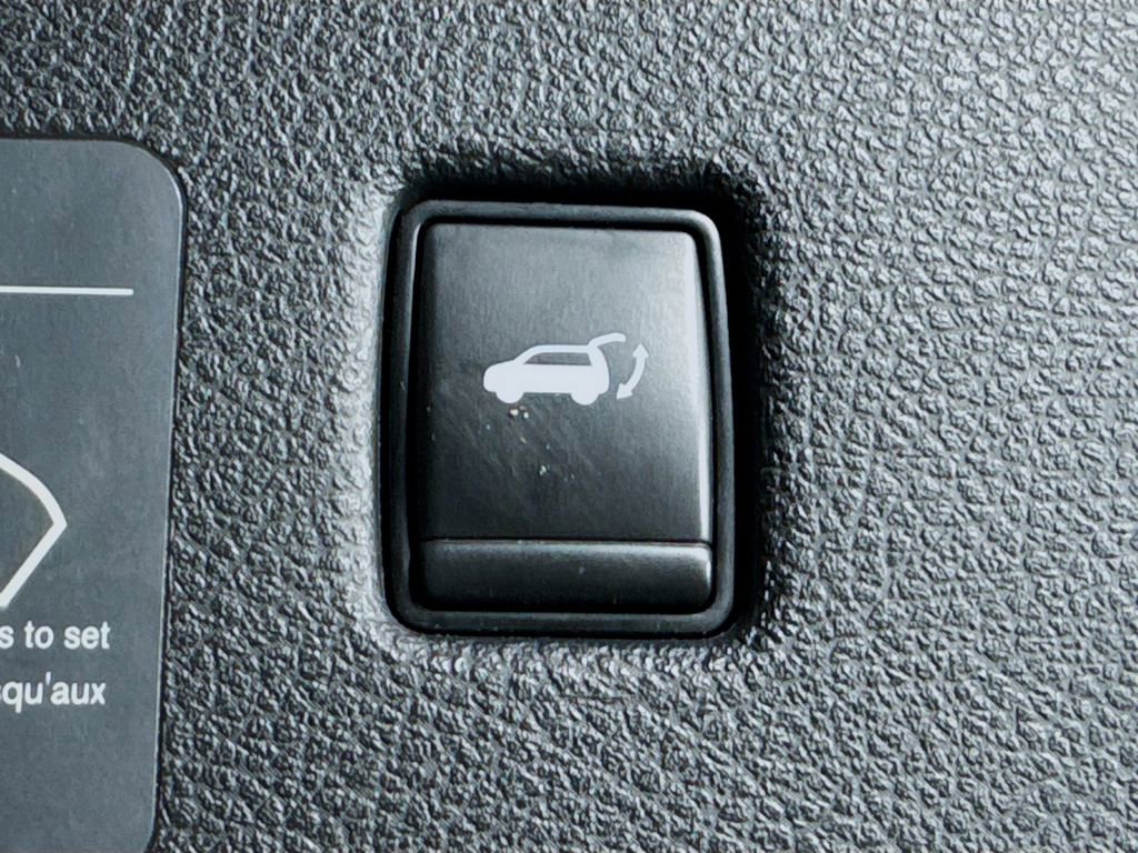 Certified 2022 INFINITI QX50 Luxe image 33