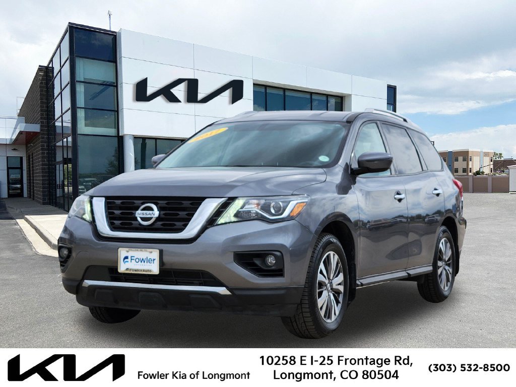 Used 2017 Nissan Pathfinder SV w/ Trailer Tow Package AWD/4WD image 1