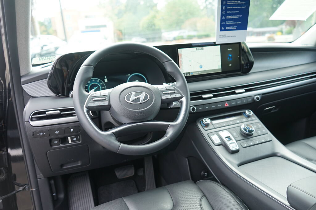 Used 2023 Hyundai Palisade Limited w/ Cargo Package AWD/4WD image 21