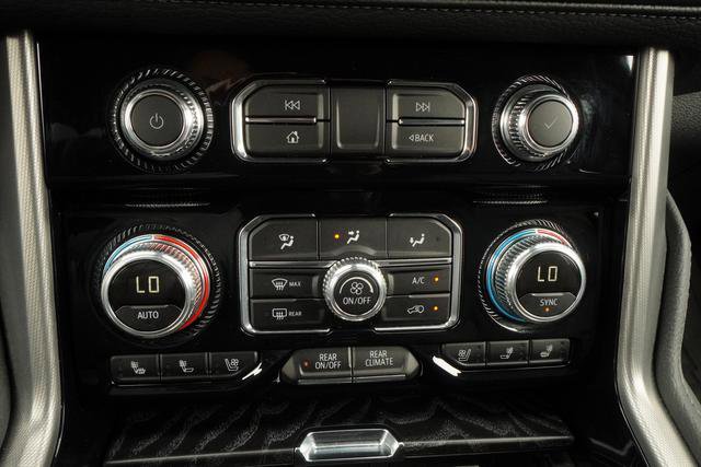 Used 2024 GMC Yukon Denali w/ LPO, Floor Liner Package AWD/4WD image 22