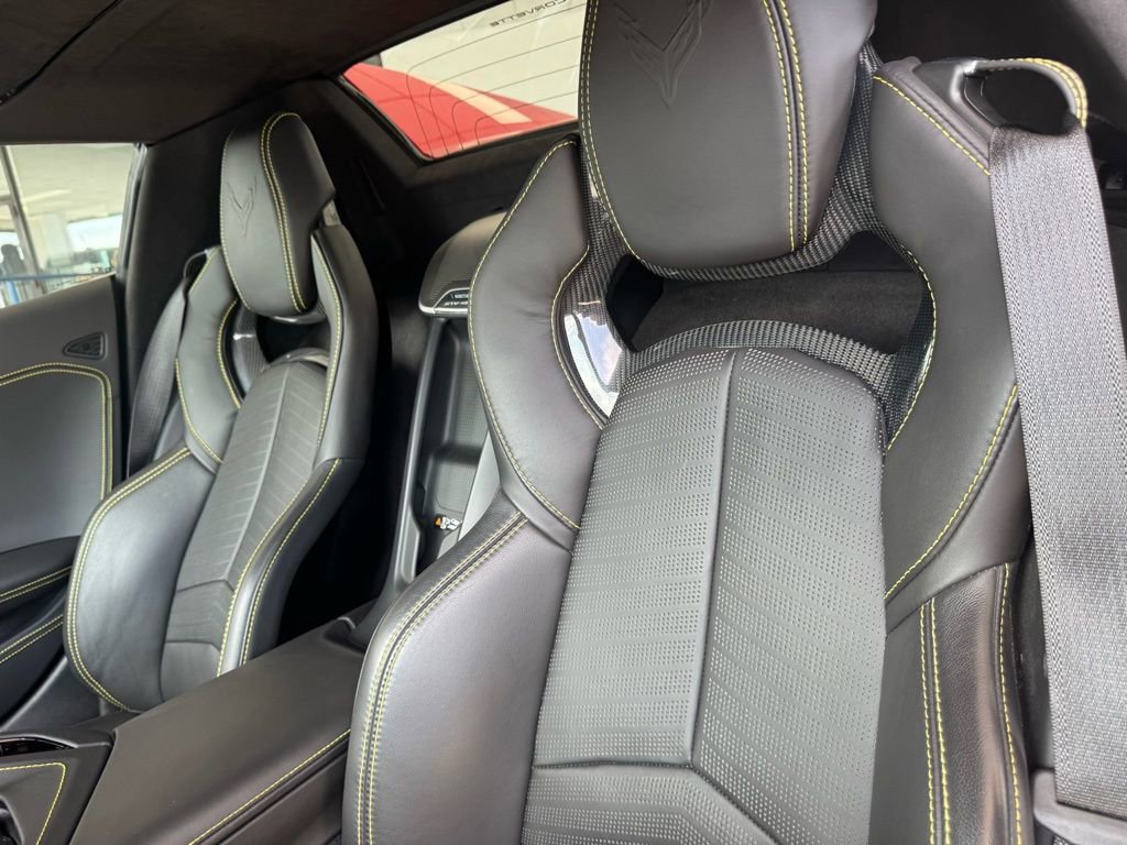 Used 2025 Chevrolet Corvette Stingray Premium Conv image 18