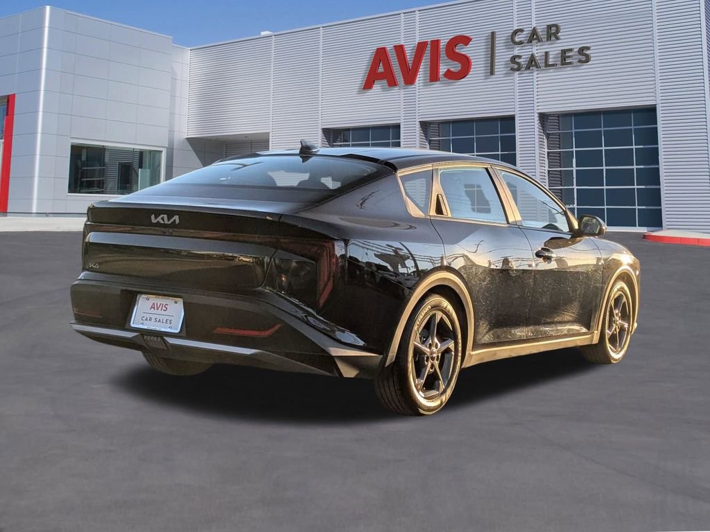 Used 2025 Kia K4 LXS image 6