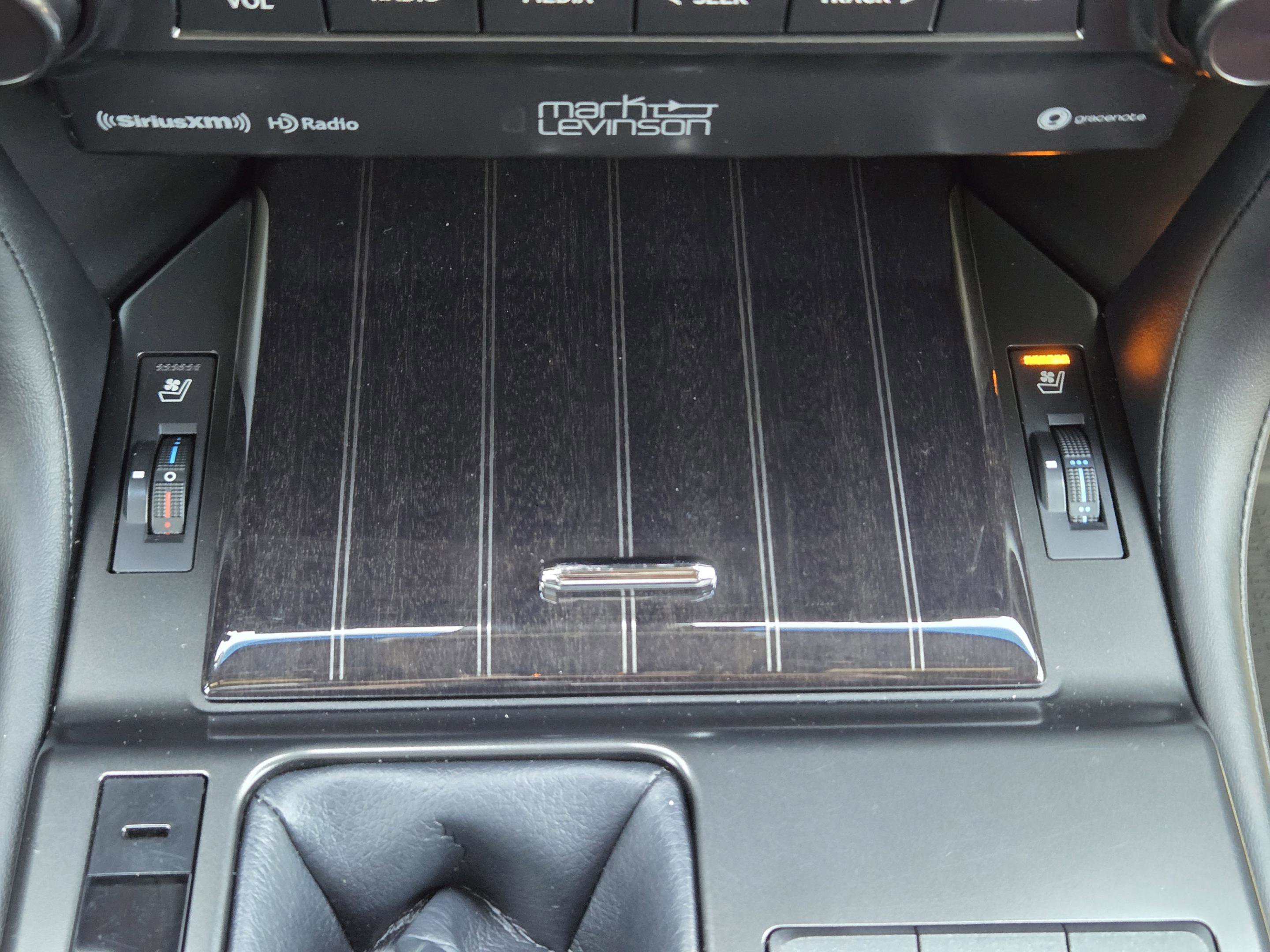 Used 2023 Lexus GX 460 Premium w/ Premium Plus Package image 15