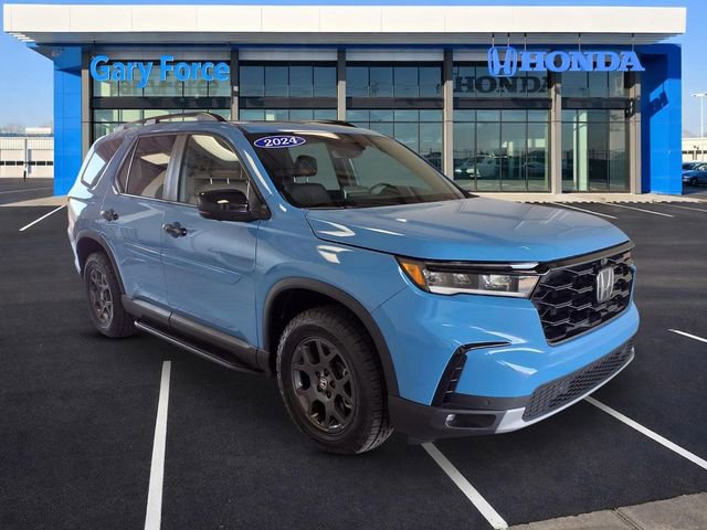 Certified 2024 Honda Pilot TrailSport image 1