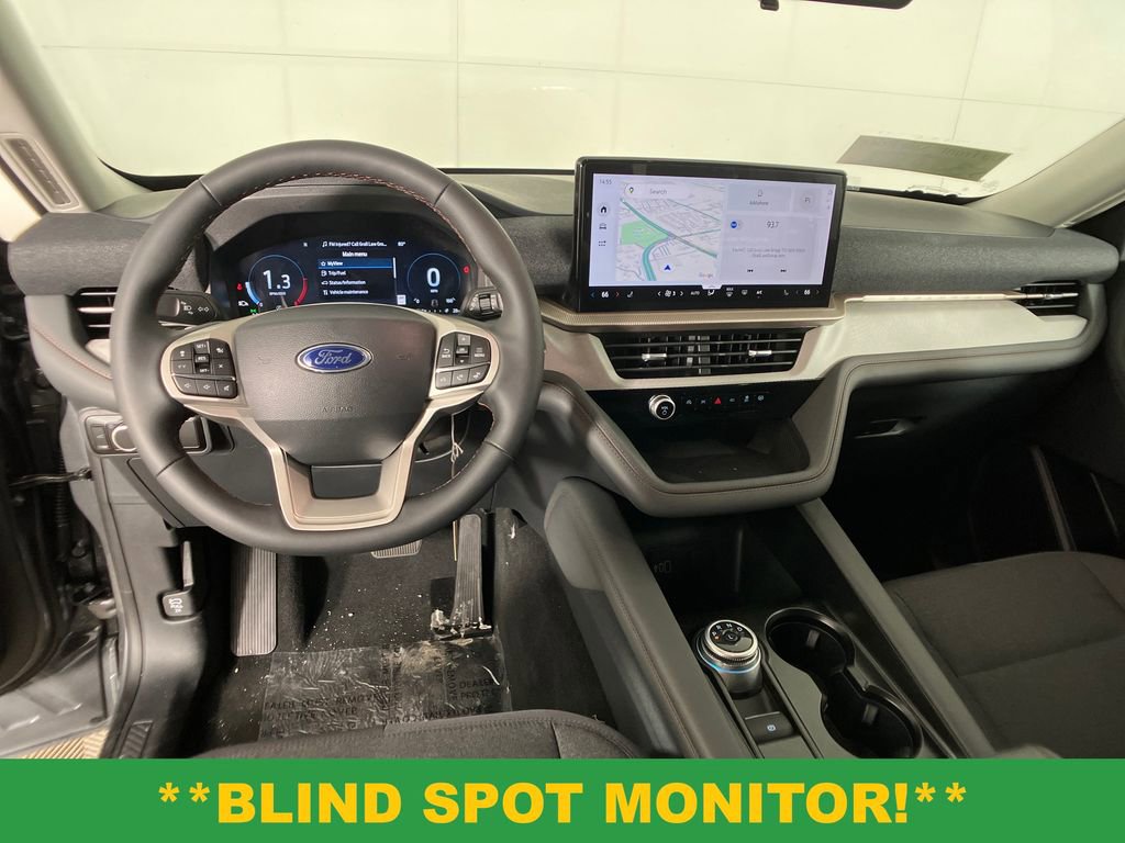 New 2026 Ford Explorer Active RWD image 7