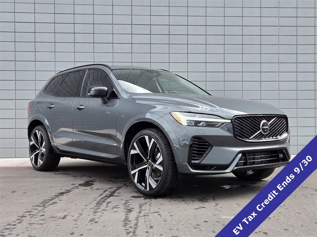 New 2026 Volvo XC60 T8 Ultra image 3