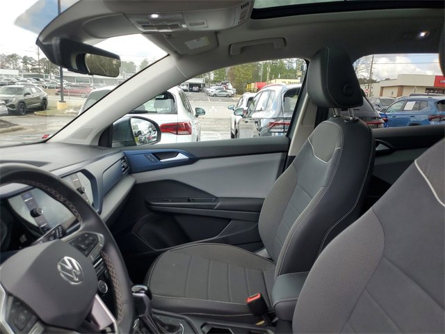 Certified 2023 Volkswagen Taos SE image 17