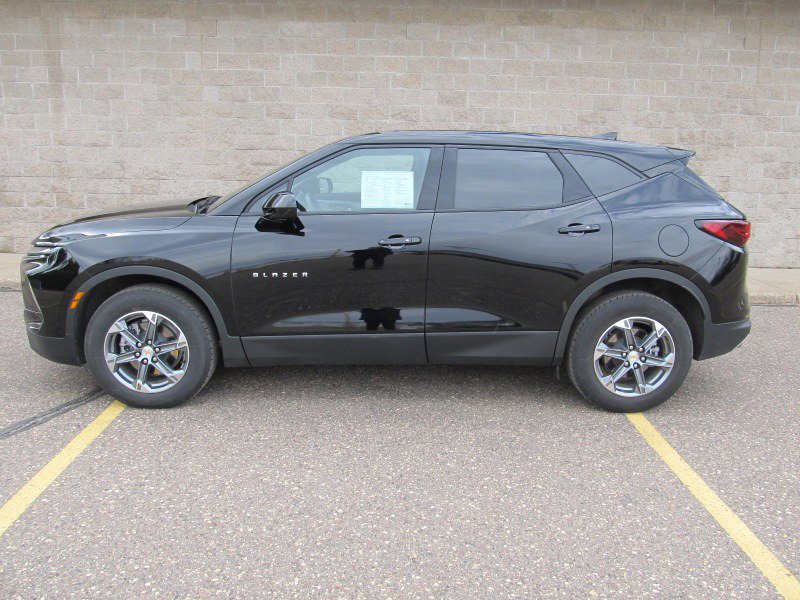 Used 2025 Chevrolet Blazer LT