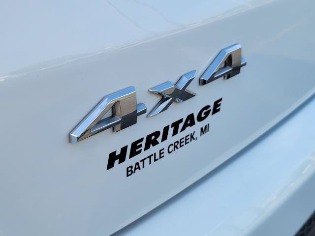 Used 2024 Jeep Compass Latitude AWD/4WD image 30