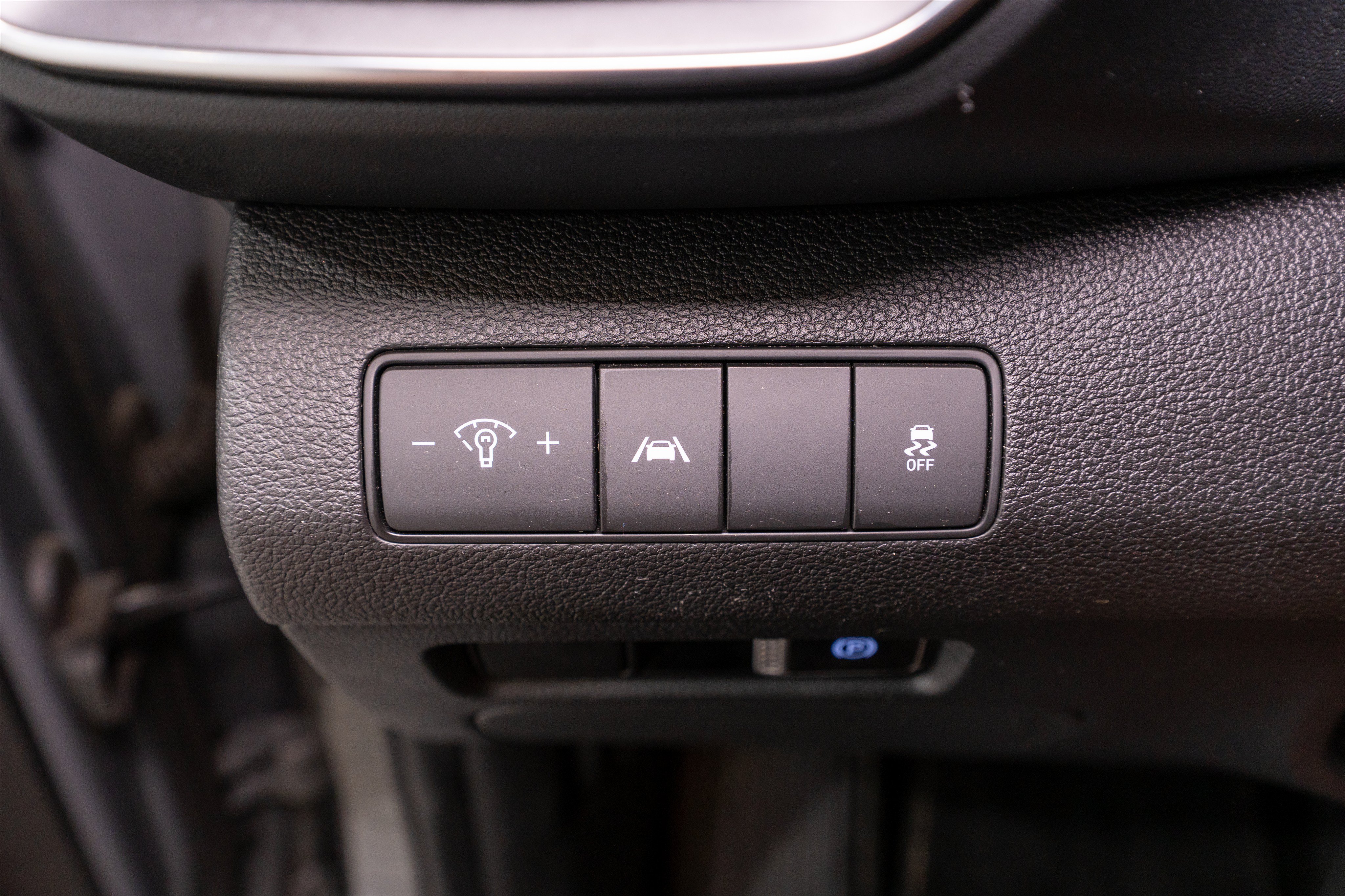 Used 2022 Hyundai Santa Fe SEL AWD/4WD image 27