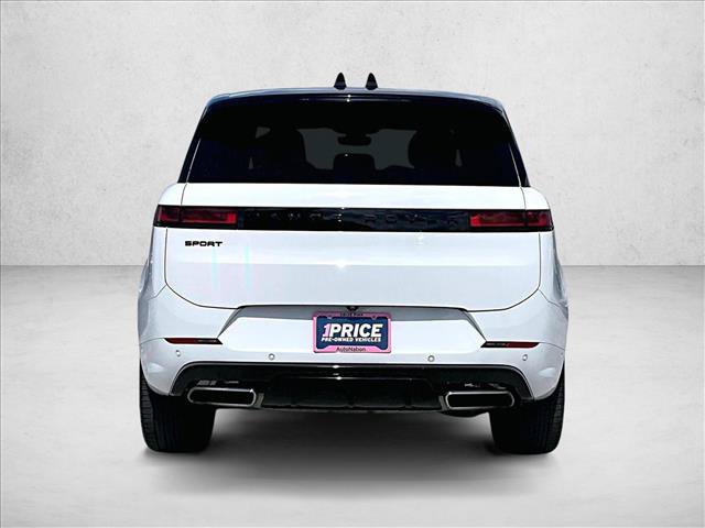 Used 2025 Land Rover Range Rover Sport Dynamic SE AWD/4WD image 4