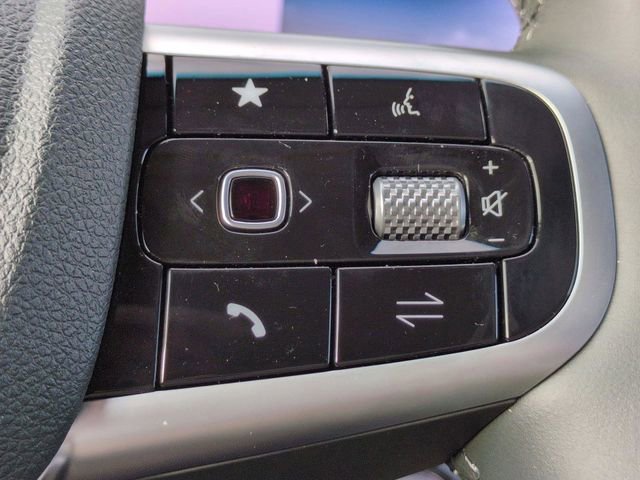Certified 2025 Genesis GV80 2.5T Select AWD/4WD image 13