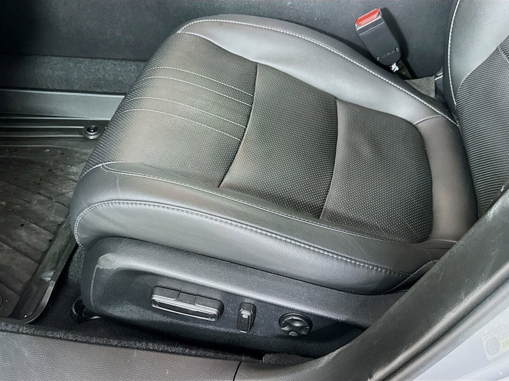 Certified 2021 Honda Accord Touring image 9